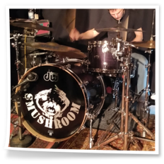SMUSHROOM Konzert | Theater in der Bastion, Ulm 04 2023
